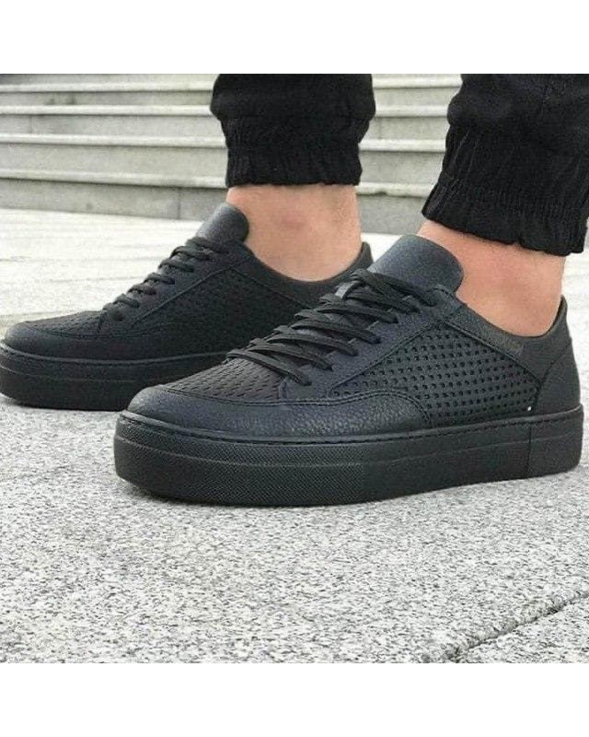 Кросівки чоловічі чорні ch55